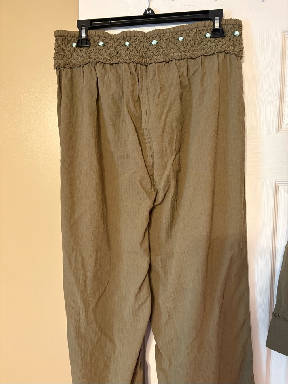 Free People Intimately Lounge Set Olive Green Embroidered Top Wide Leg Pants Boh - Picture 9 of 10